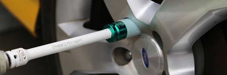 Get it right with the Warren & Brown Wheel Torque Extension and Impact Socket Kit