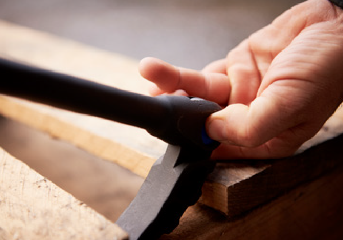 Pry Bar Push Lock